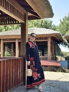 Gülçiçek viskon elbise Siyah