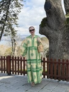 Yeşil-bej pamuk seçil elbise