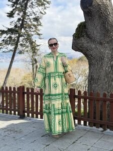 Yeşil-bej pamuk seçil elbise