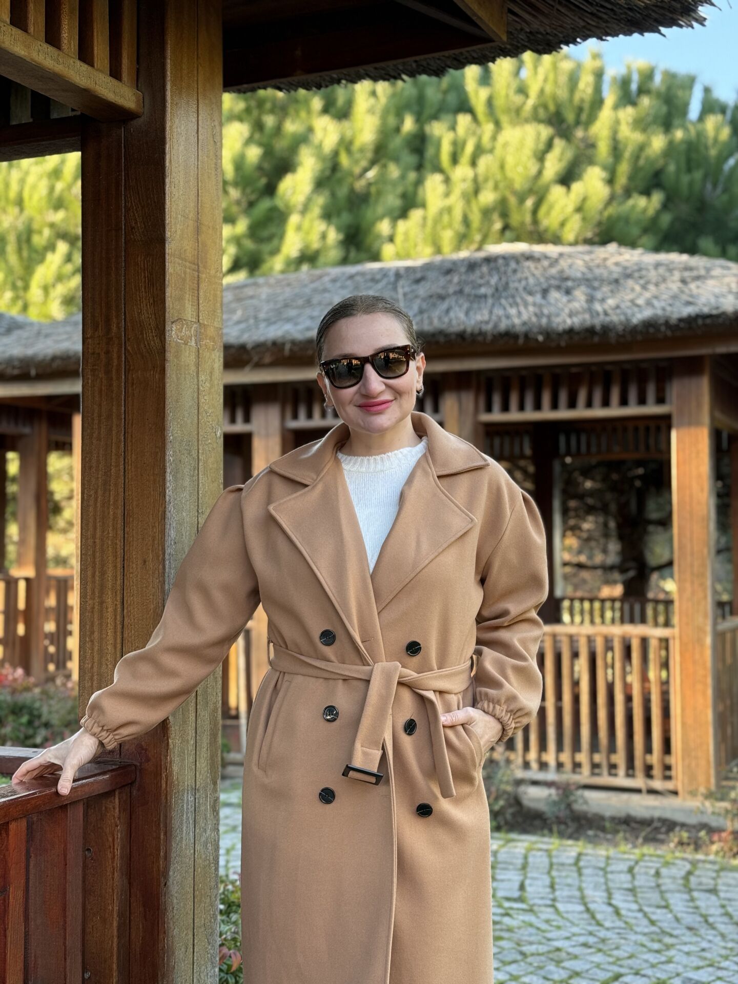 Kemerli Kaşe Kaban Camel