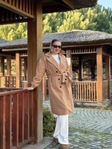 Kemerli Kaşe Kaban Camel