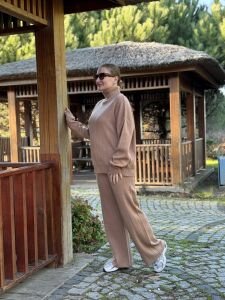 Camel triko takım balıkçı yaka