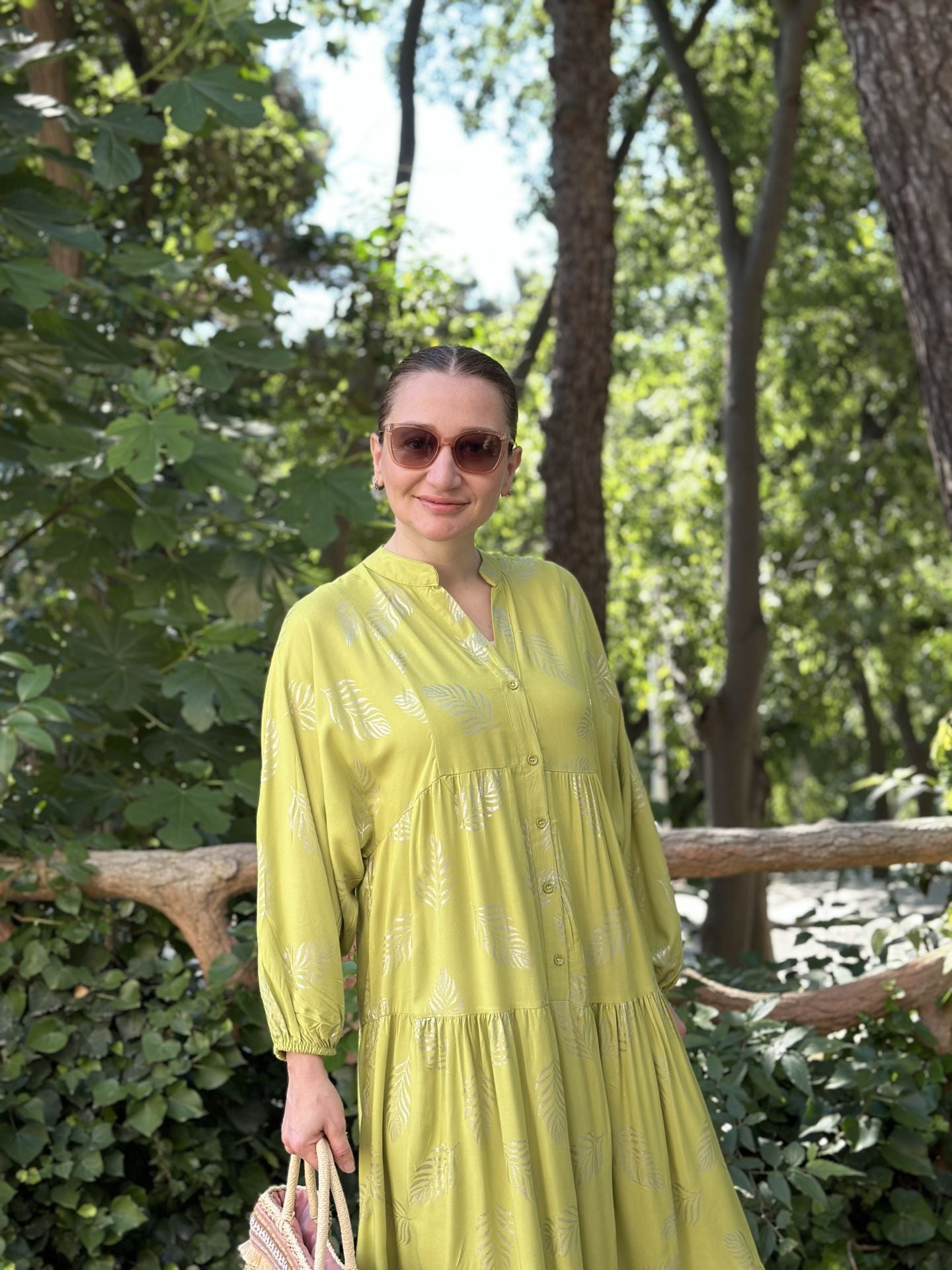 Yağ Yeşili Defne Varaklı Viskon katleya