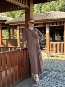 A.akay İpek Oysho Tokalı elbise taba