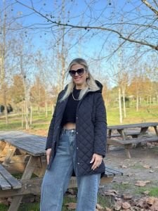 Kapitone Lera mont Siyah