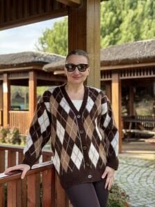 Massi baklava hırka kahve