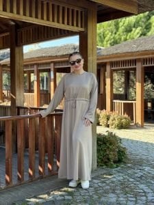 Beli büzmeli oysho elbise taş