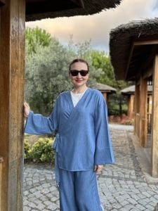 Kruvaze tensel kot takım Mavi