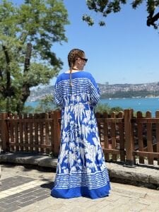 Saks beli büzmeli viskon elbise