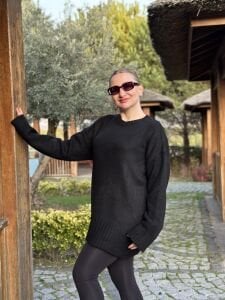 Massi Yumoş kazak siyah