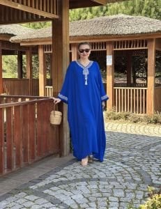 V yaka geniş kalıp elbise 2018 saks