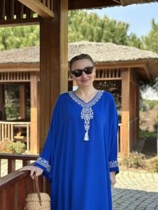 V yaka geniş kalıp elbise 2018 saks