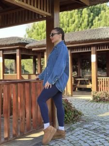 Orjinal Yan yırtmaç detaylı kot gömlek