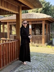 A.Akay Kapüşonlu Etekli Takım Siyah