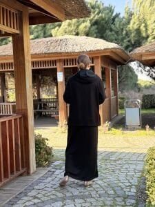 A.Akay Kapüşonlu Etekli Takım Siyah