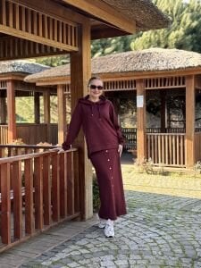 A.Akay Kapüşonlu Etekli Takım Bordo