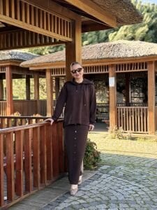 A.Akay Kapüşonlu Etekli Takım Kahve