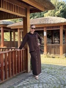 A.Akay Kapüşonlu Etekli Takım Kahve