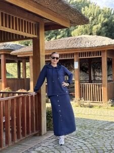 A.Akay Kapüşonlu Etekli Takım Lacivert