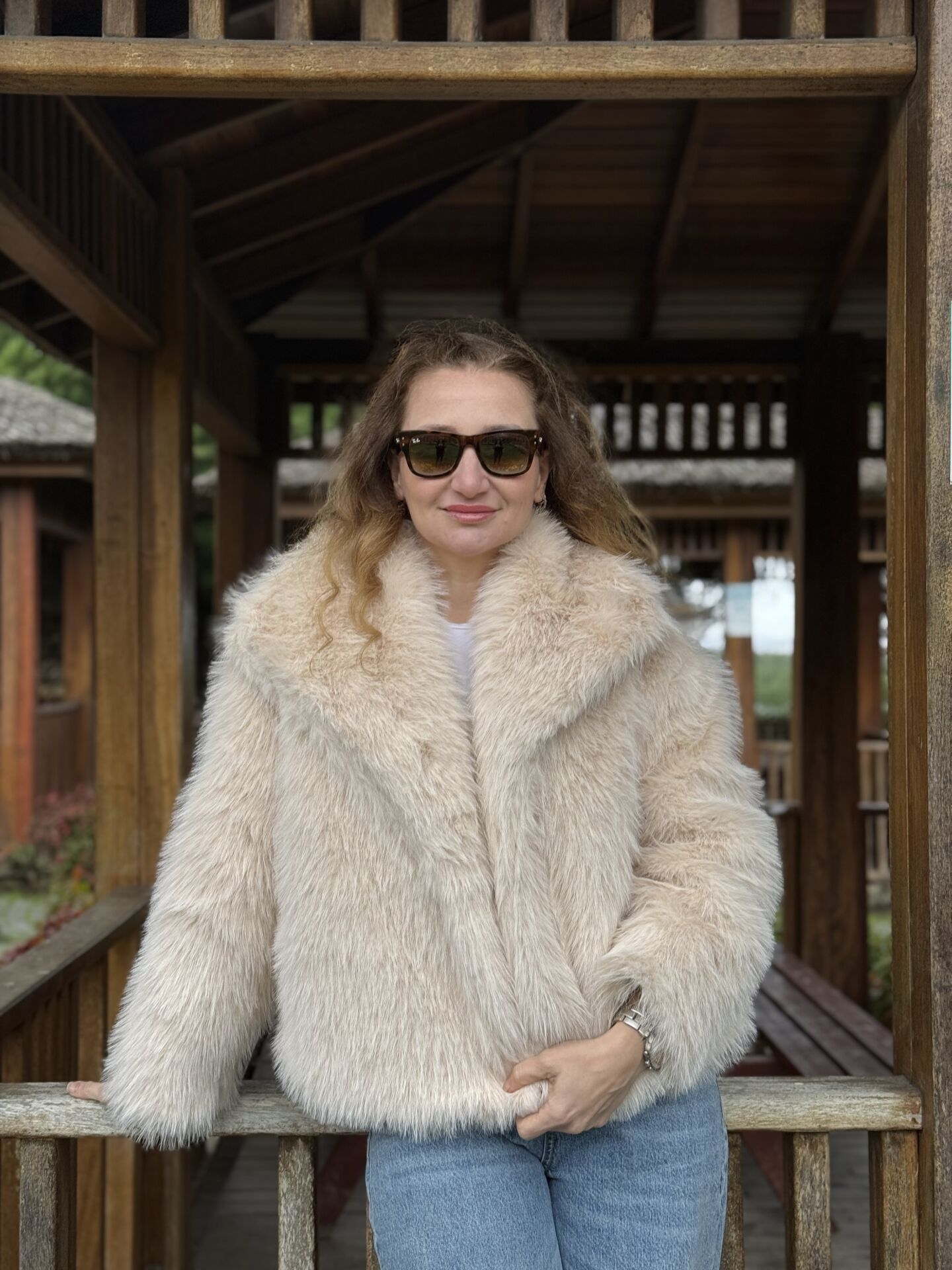 Premium Astarlı kısa KÜRK krem