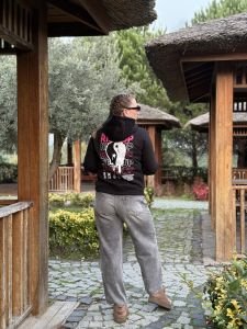 Orjinal marka  Minds sweat siyah