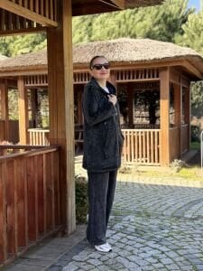 A.akay Nakışlı Fermuarlı takım Füme