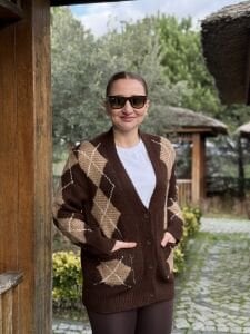 Çift örgü baklava hırka kahve-camel