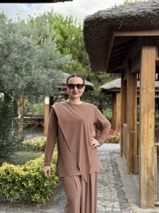 Asimetrik sandy takım 4214 sütlükahve