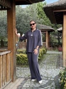 Şeritli Armalı Takım Antrasit