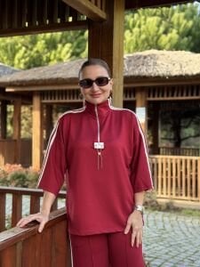 Şeritli Armalı Takım Bordo