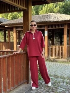 Şeritli Armalı Takım Bordo