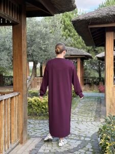 Bisiklet yaka düğme detaylı elbise patlıcan mor