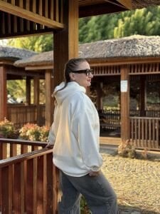 Kapüşonlu kurdela sweat beyaz