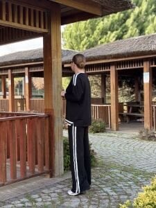 Bisiklet yaka Siyah beyaz spor takım